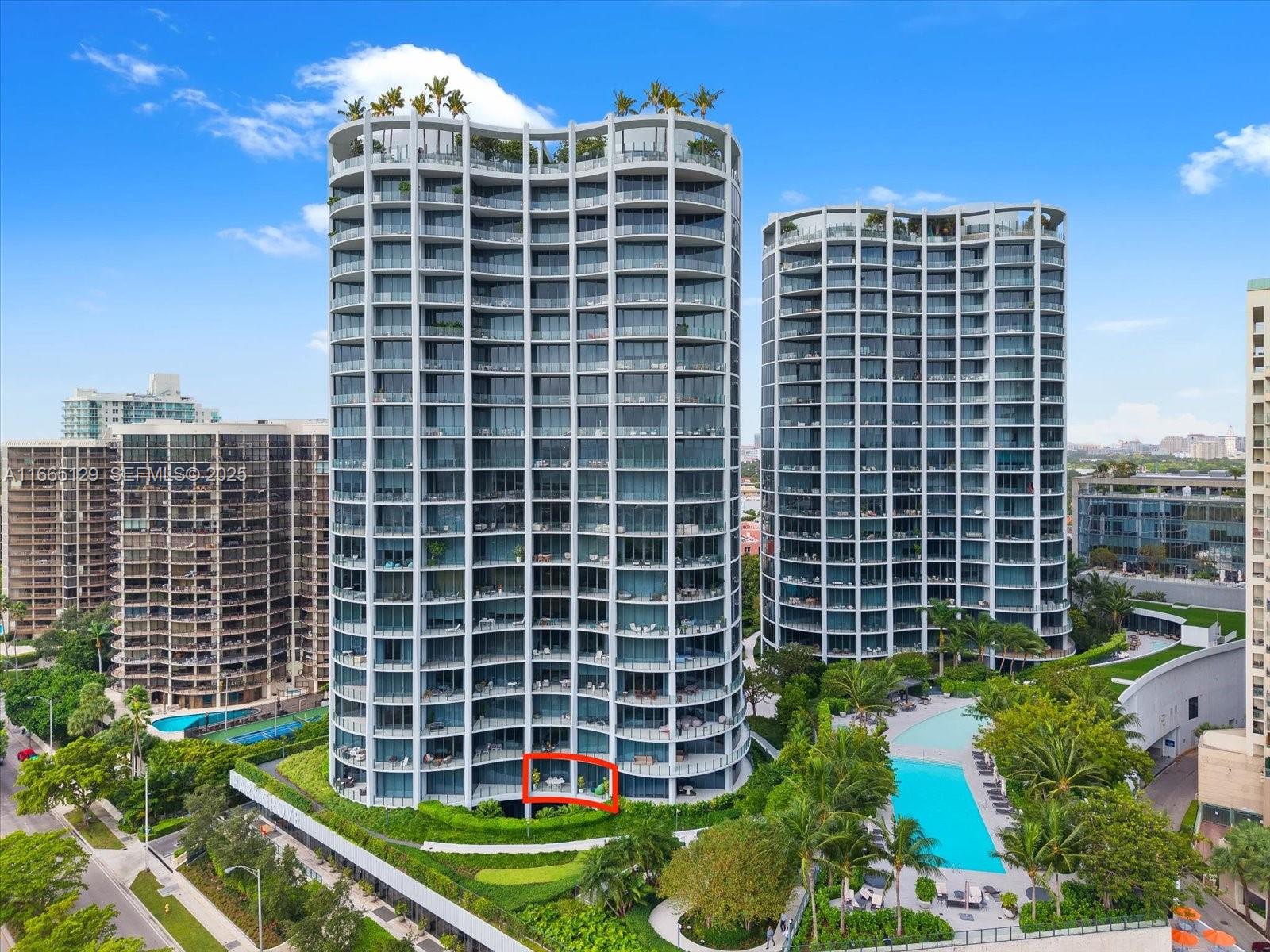 2811 S Bayshore Dr #4C, Miami FL 33133
