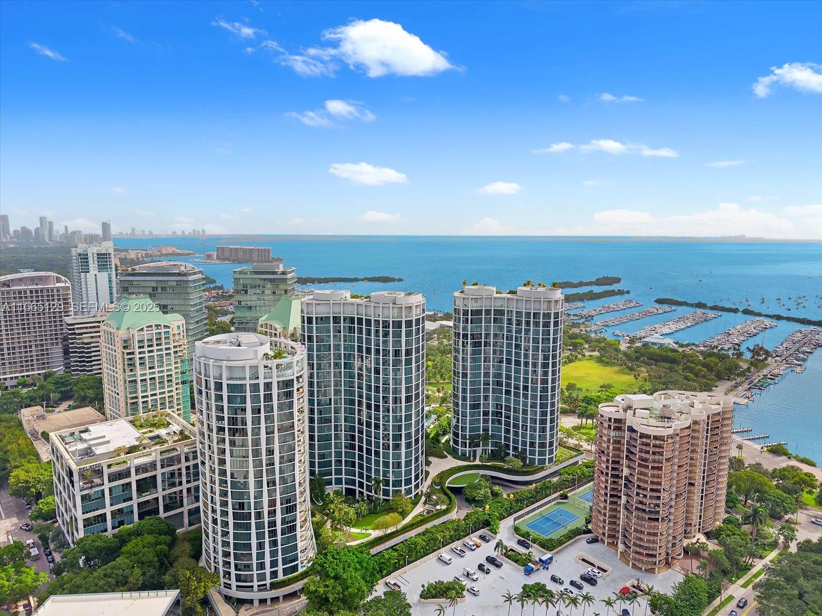 2811 S Bayshore Dr #4C, Miami FL 33133