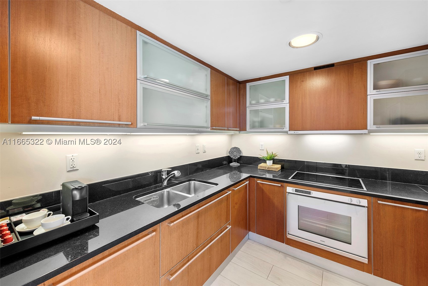 101 20th St #2604, Miami Beach FL 33139