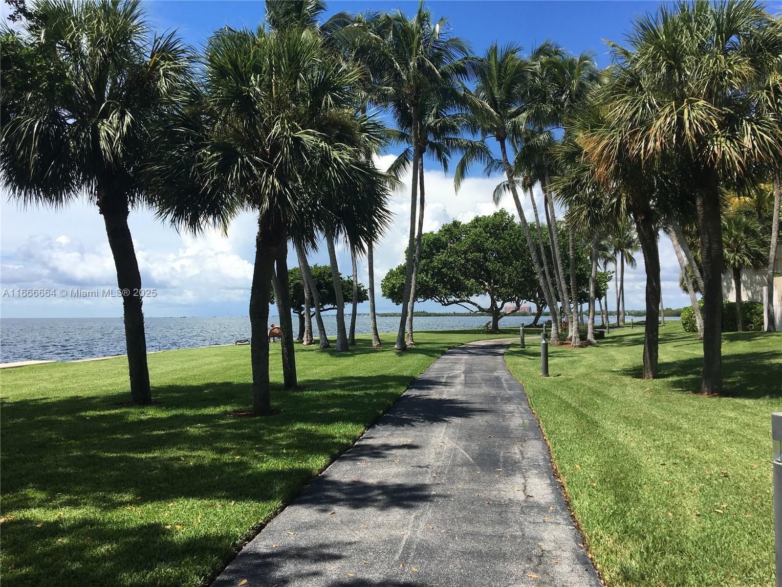 2 Grove Isle Dr #B1708, Miami FL 33133