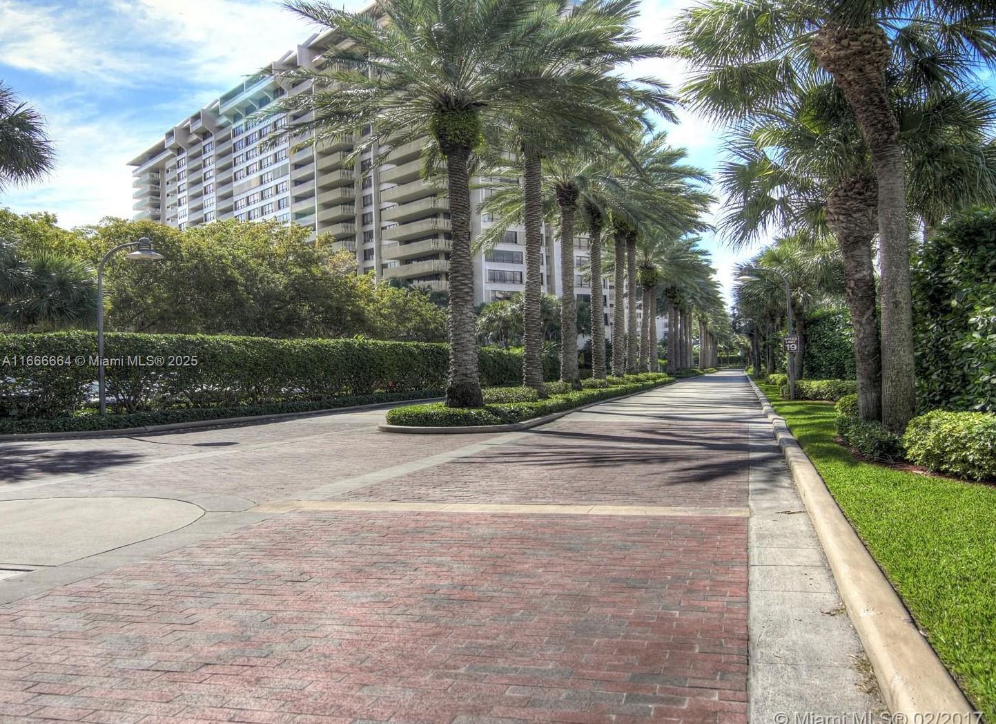 2 Grove Isle Dr #B1708, Miami FL 33133