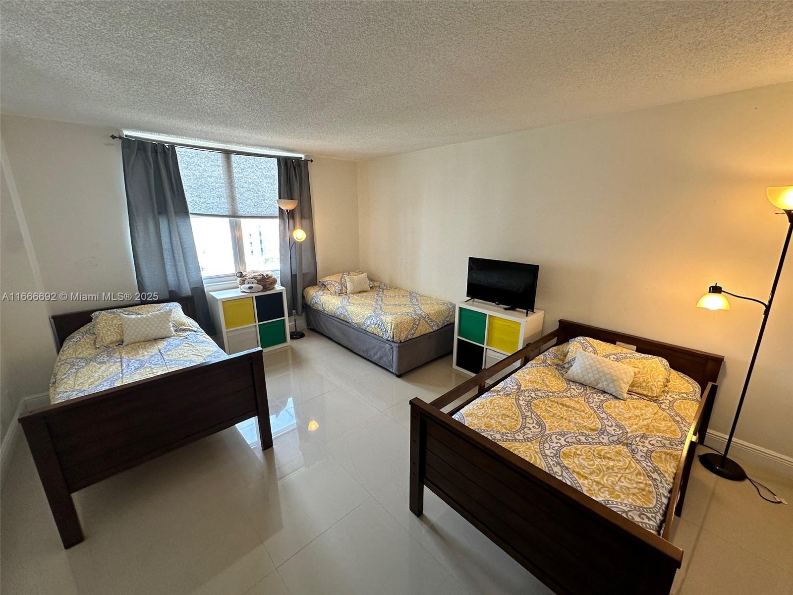 2201 S Ocean Dr #904, Hollywood FL 33019