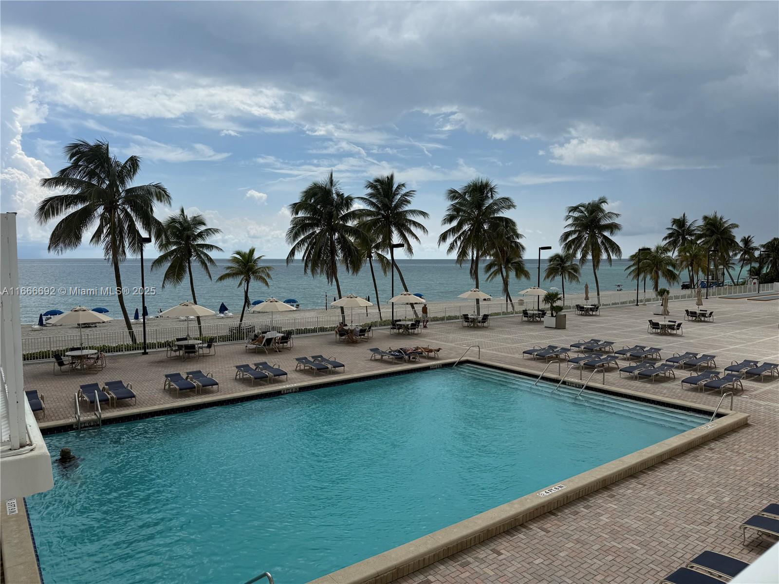 2201 S Ocean Dr #904, Hollywood FL 33019