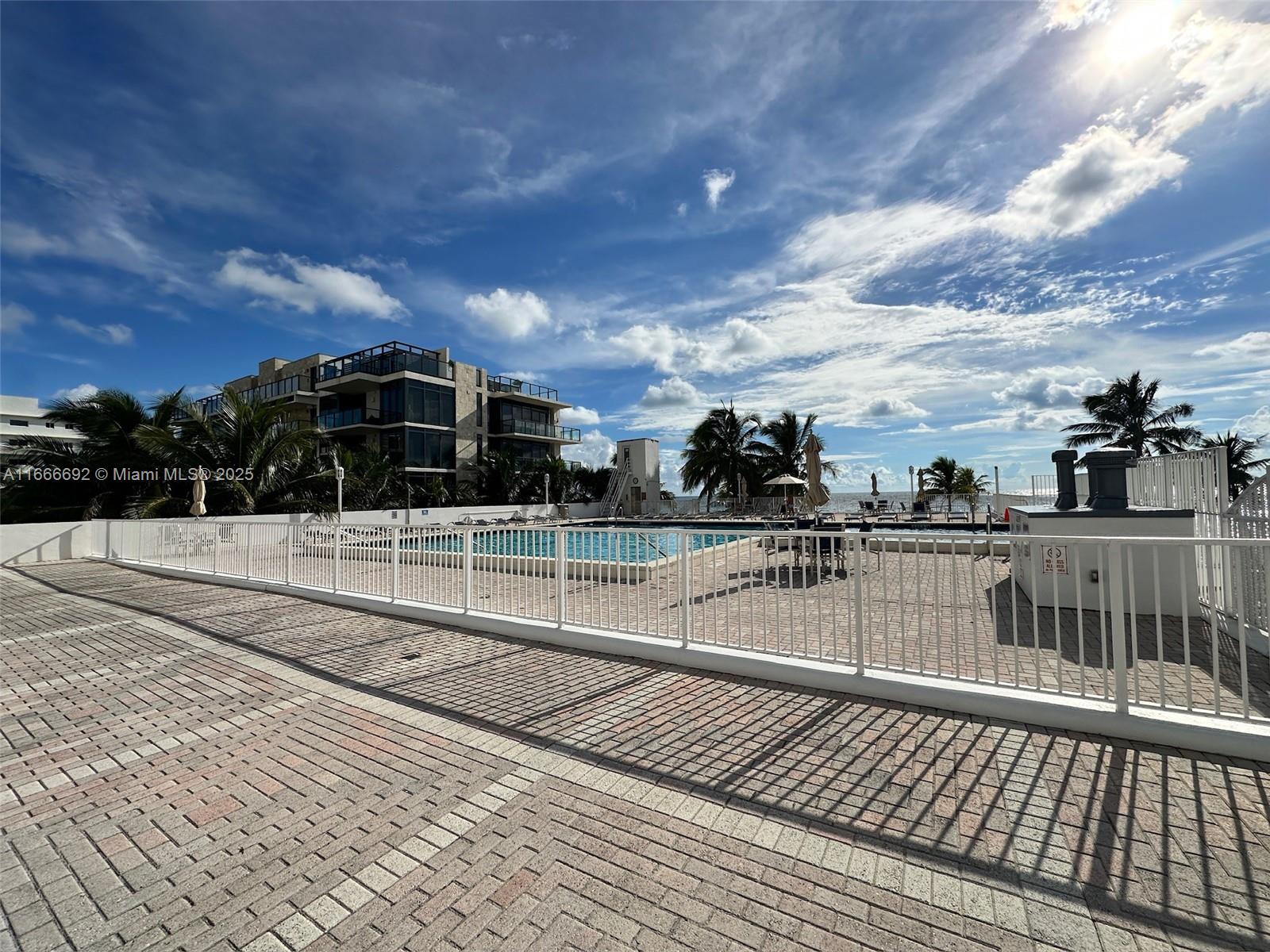 2201 S Ocean Dr #904, Hollywood FL 33019