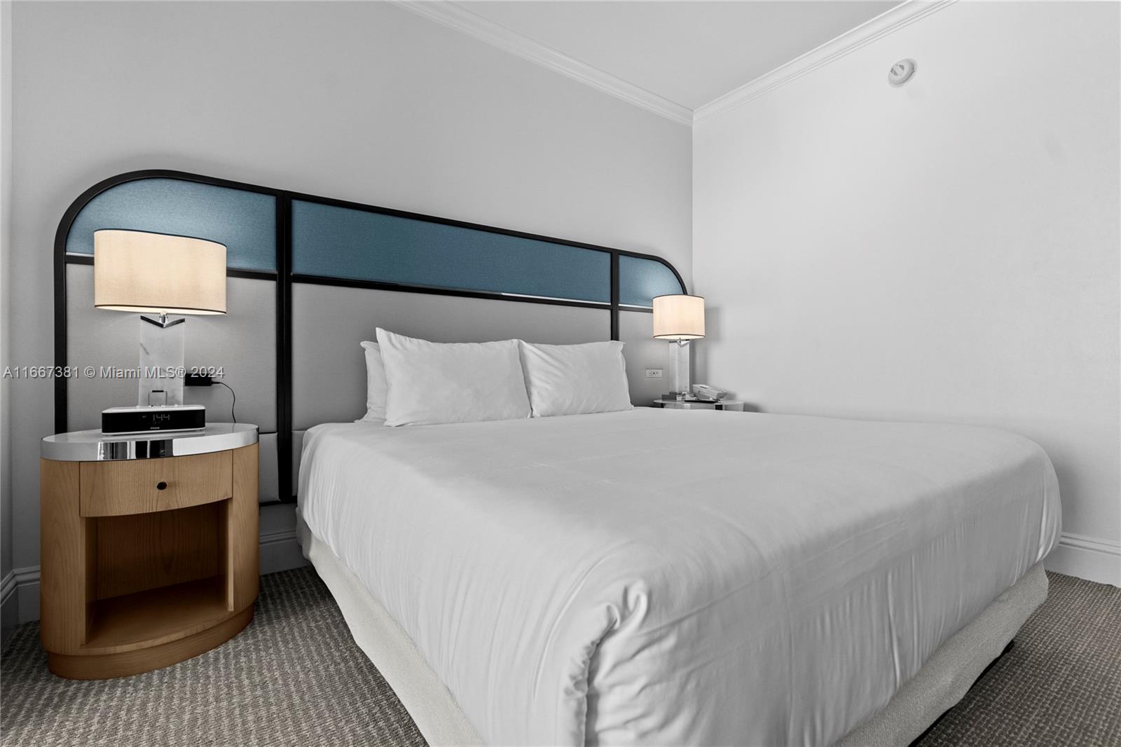 4401 Collins Ave #1709, Miami Beach FL 33140