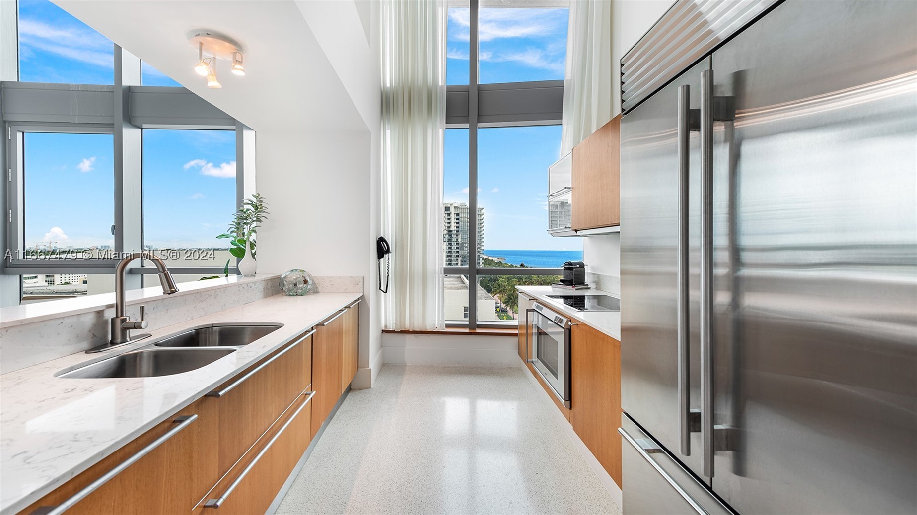101 20th St Th B #TH-B 1505, Miami Beach FL 33139