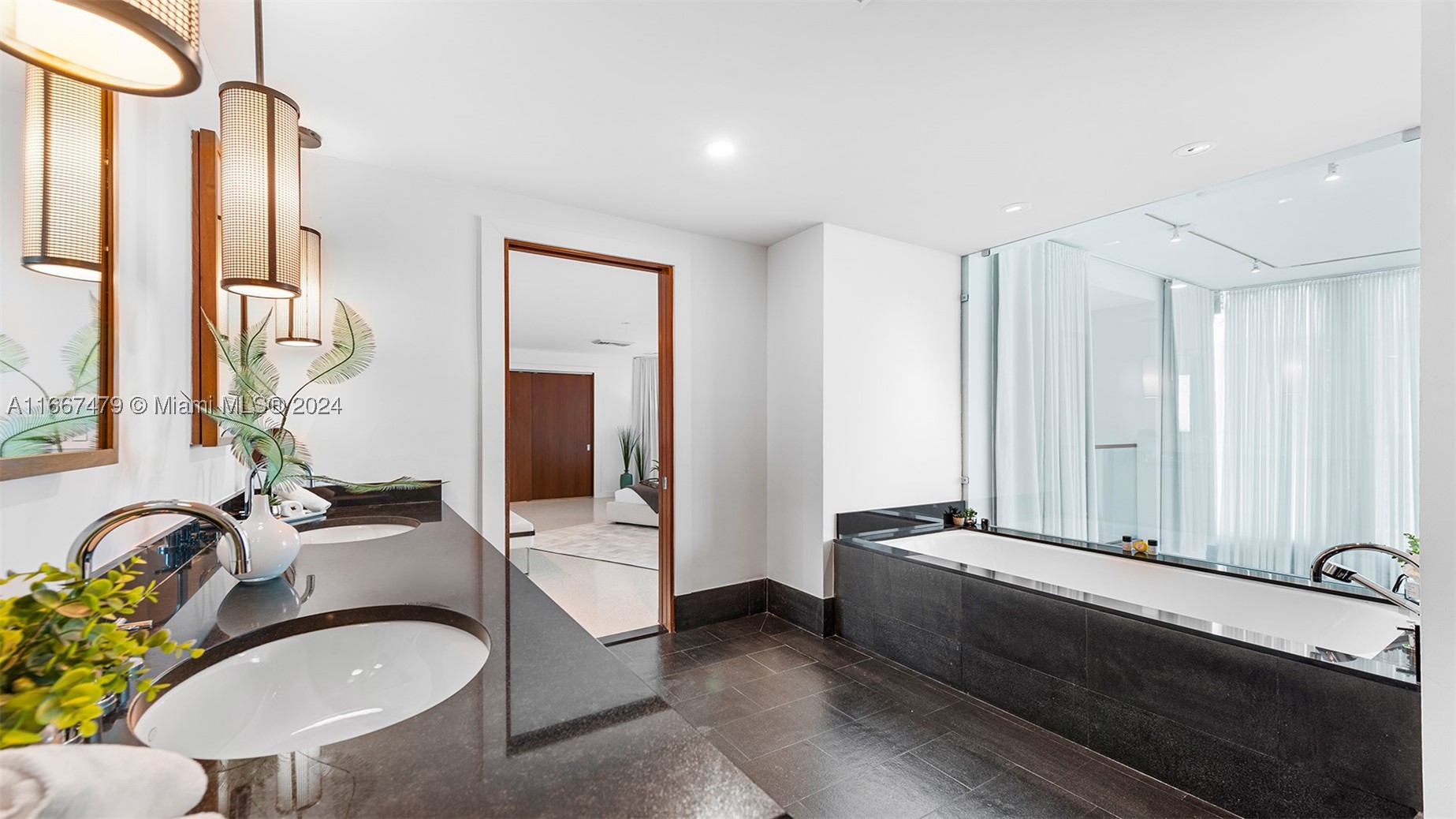 101 20th St Th B #TH-B 1505, Miami Beach FL 33139