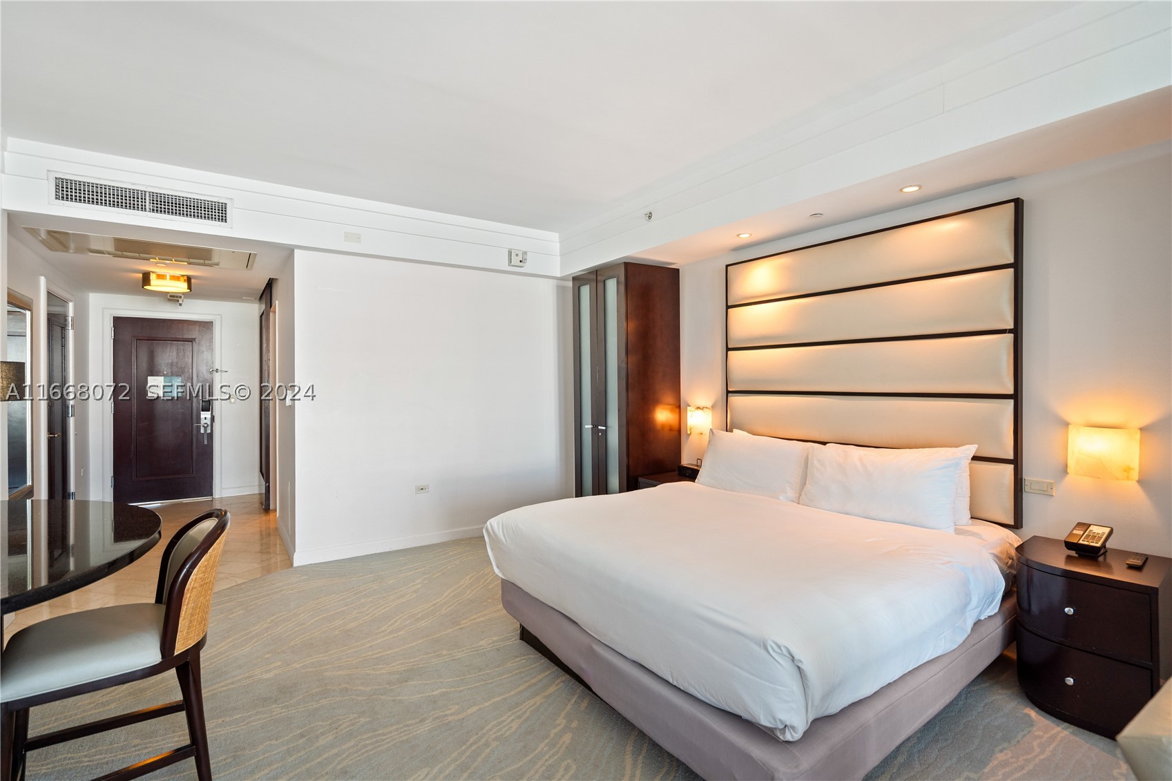 4391 Collins Ave #1501, Miami Beach FL 33140