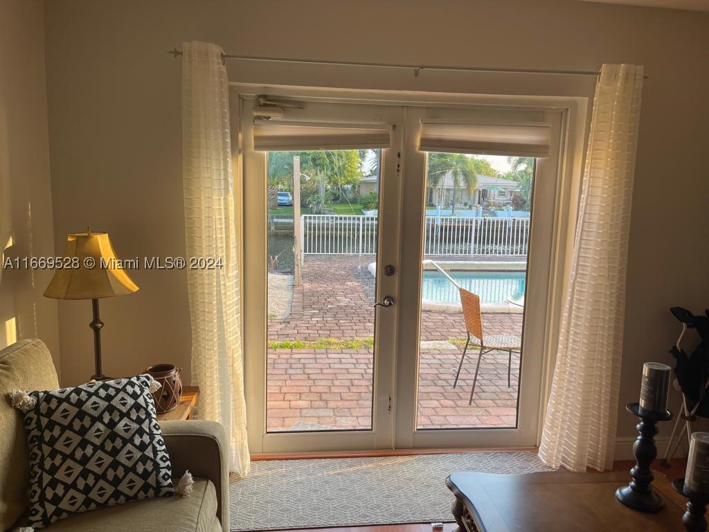 840 Pine Dr #103, Pompano Beach FL 33060