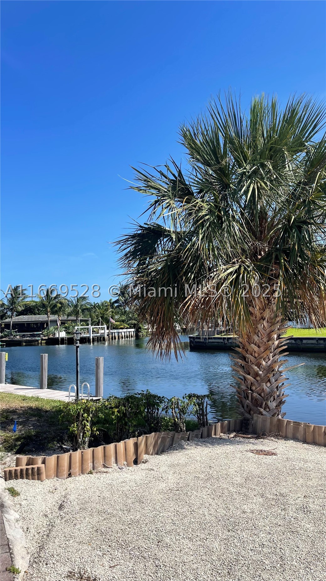 840 Pine Dr #103, Pompano Beach FL 33060