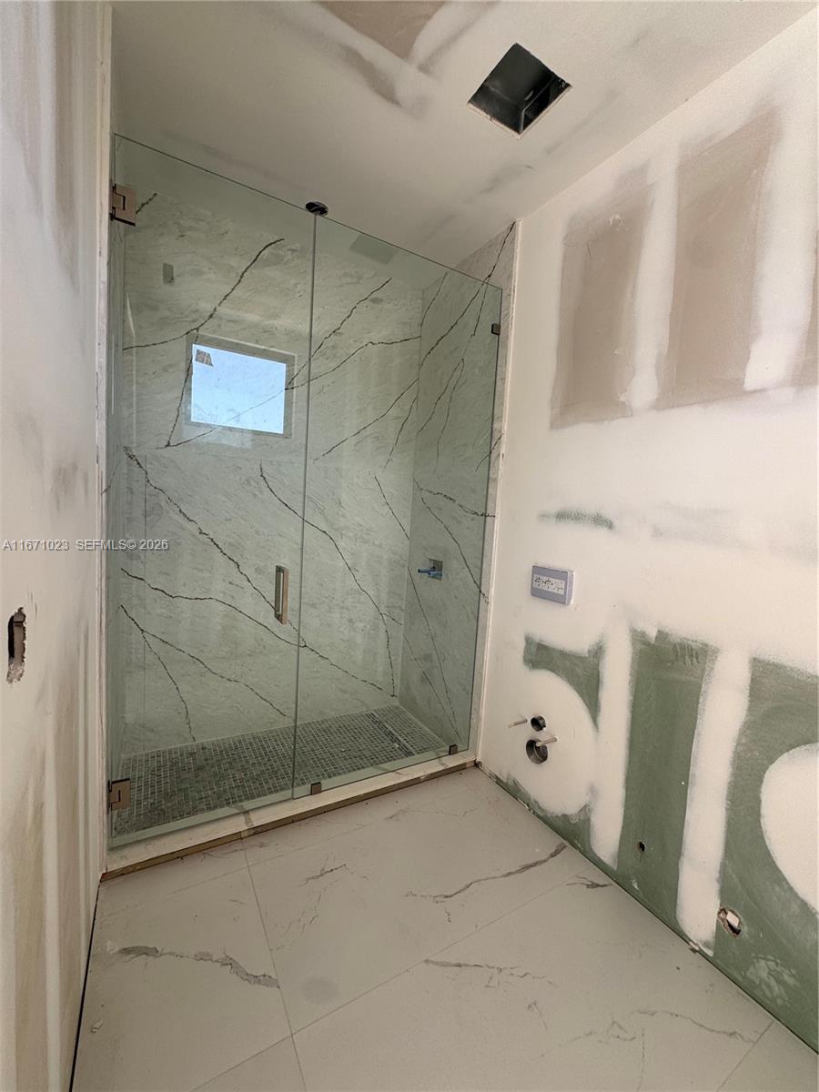 6666 SW 96th St, Pinecrest FL 33156