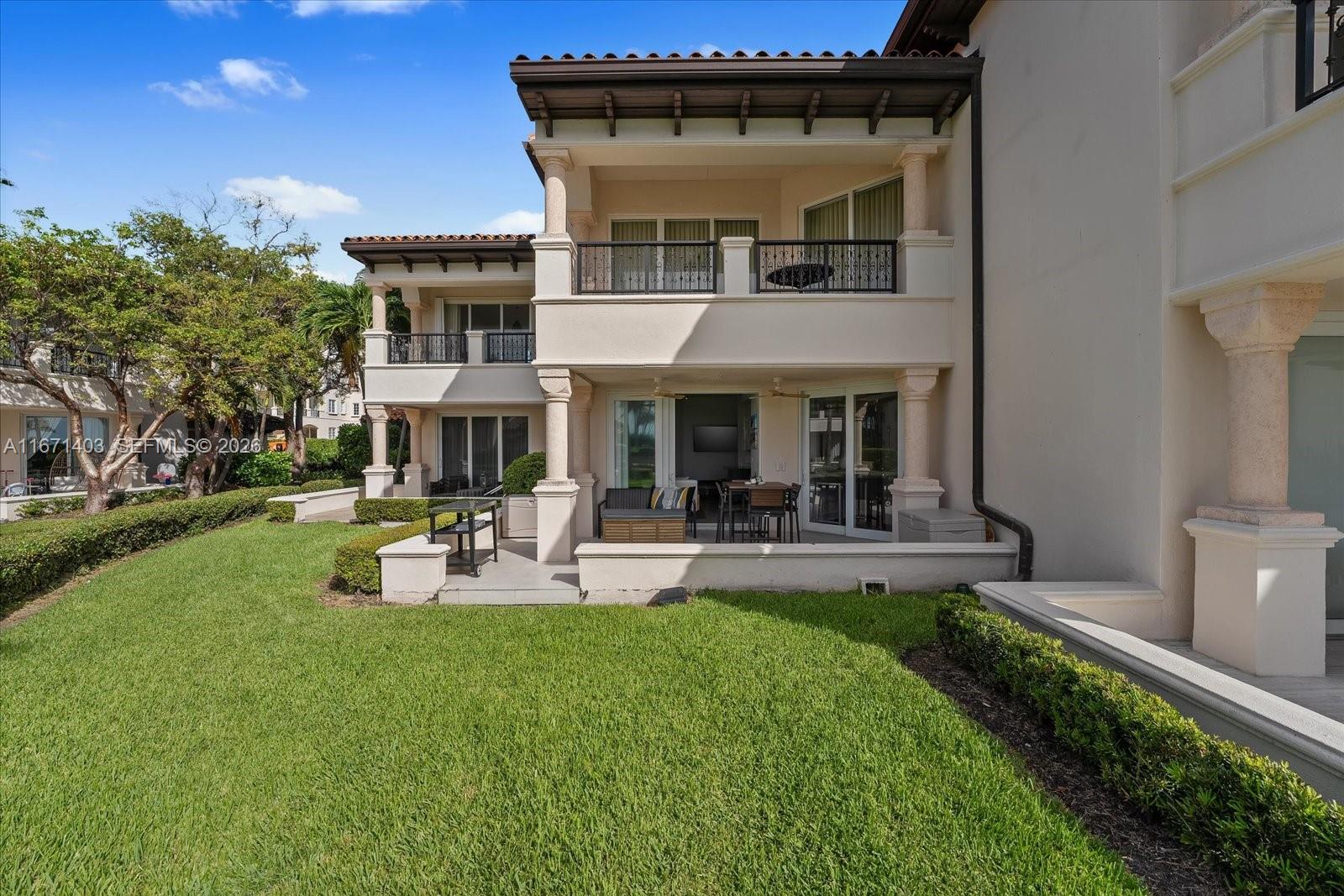 15713 Fisher Island Dr #15713, Miami Beach FL 33109