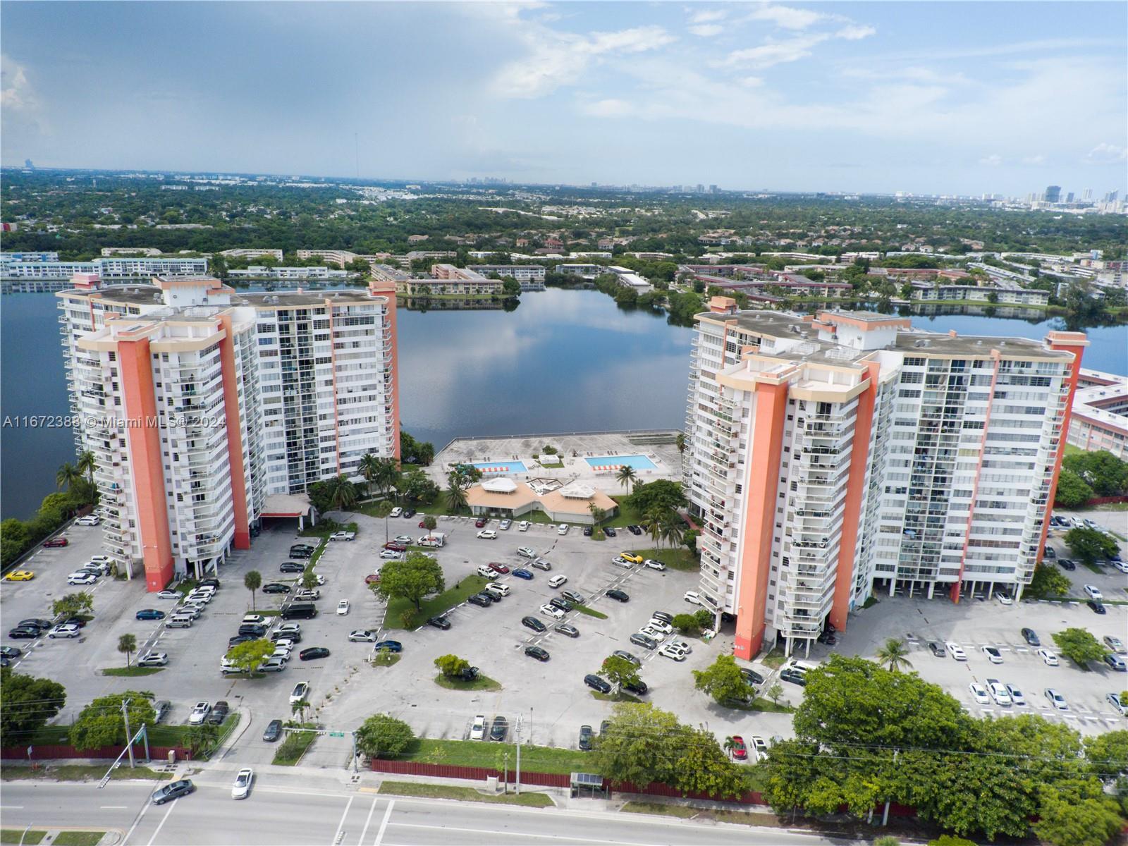 1301 NE Miami Gardens Dr #1225W, Miami FL 33179