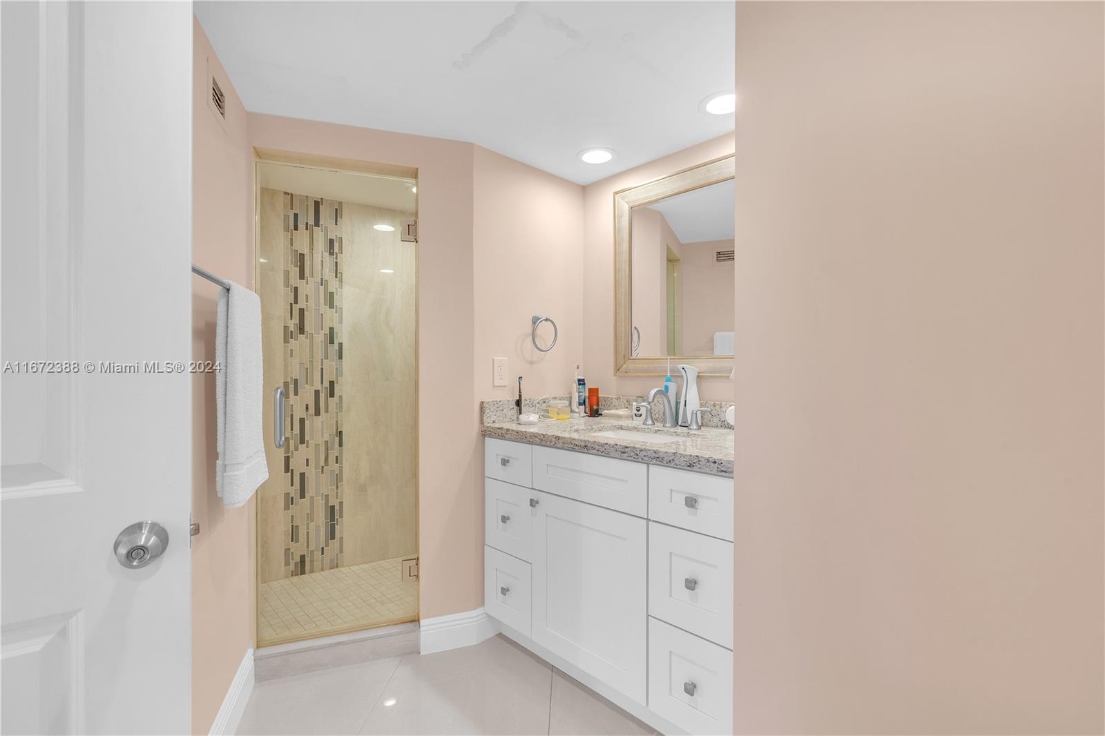 1301 NE Miami Gardens Dr #1225W, Miami FL 33179
