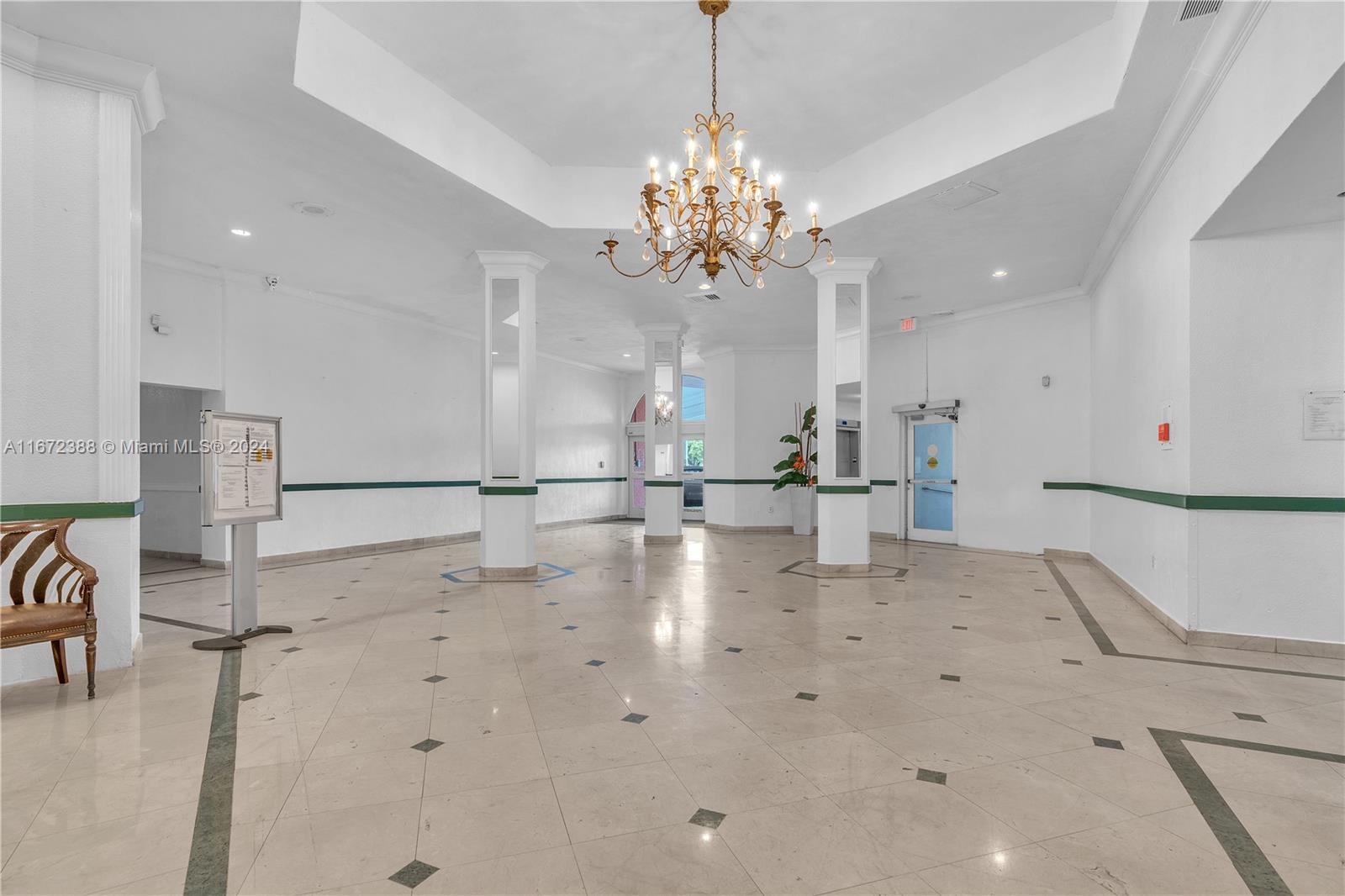 1301 NE Miami Gardens Dr #1225W, Miami FL 33179