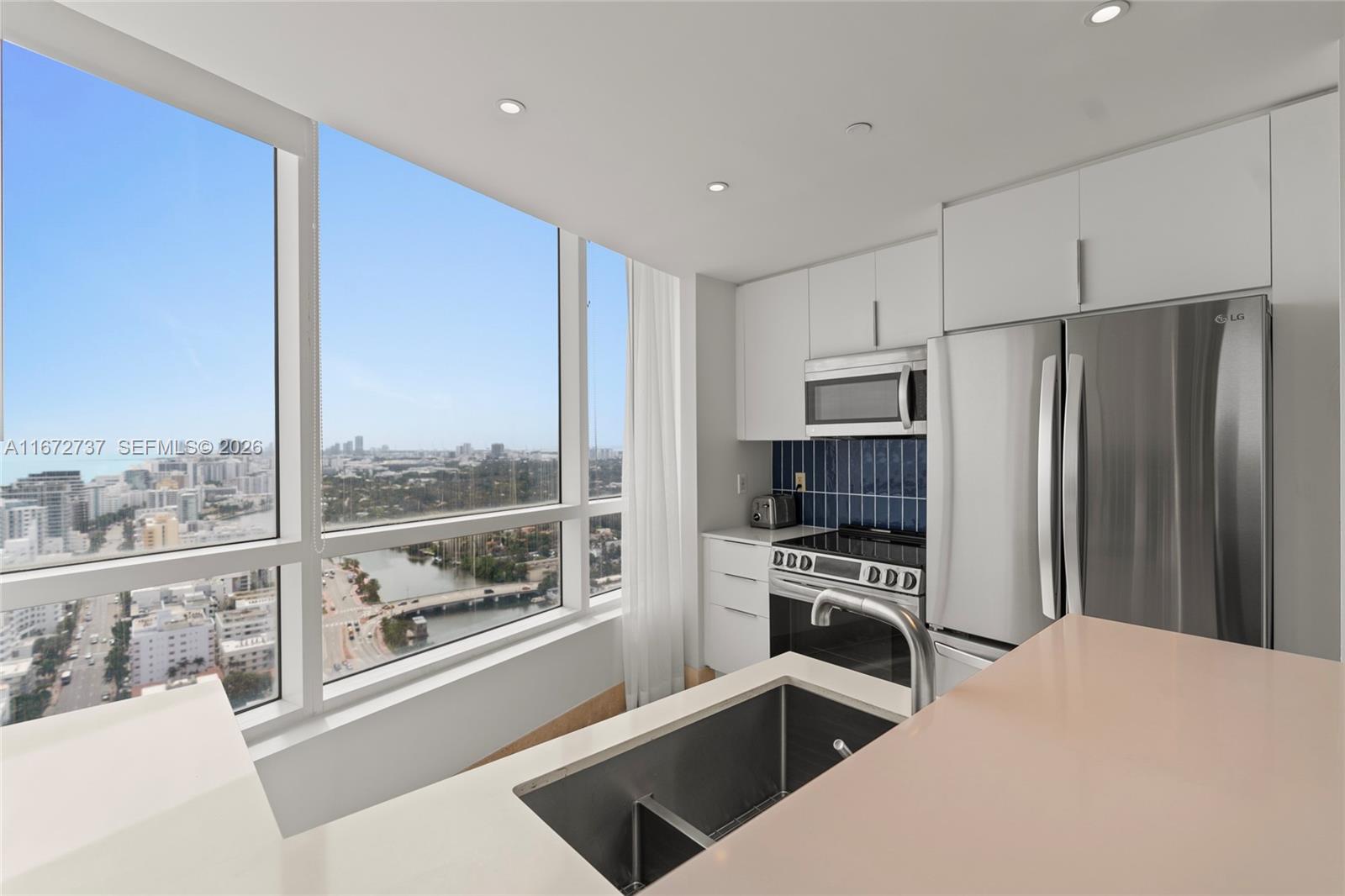 4401 Collins Ave #3202/3204, Miami Beach FL 33140