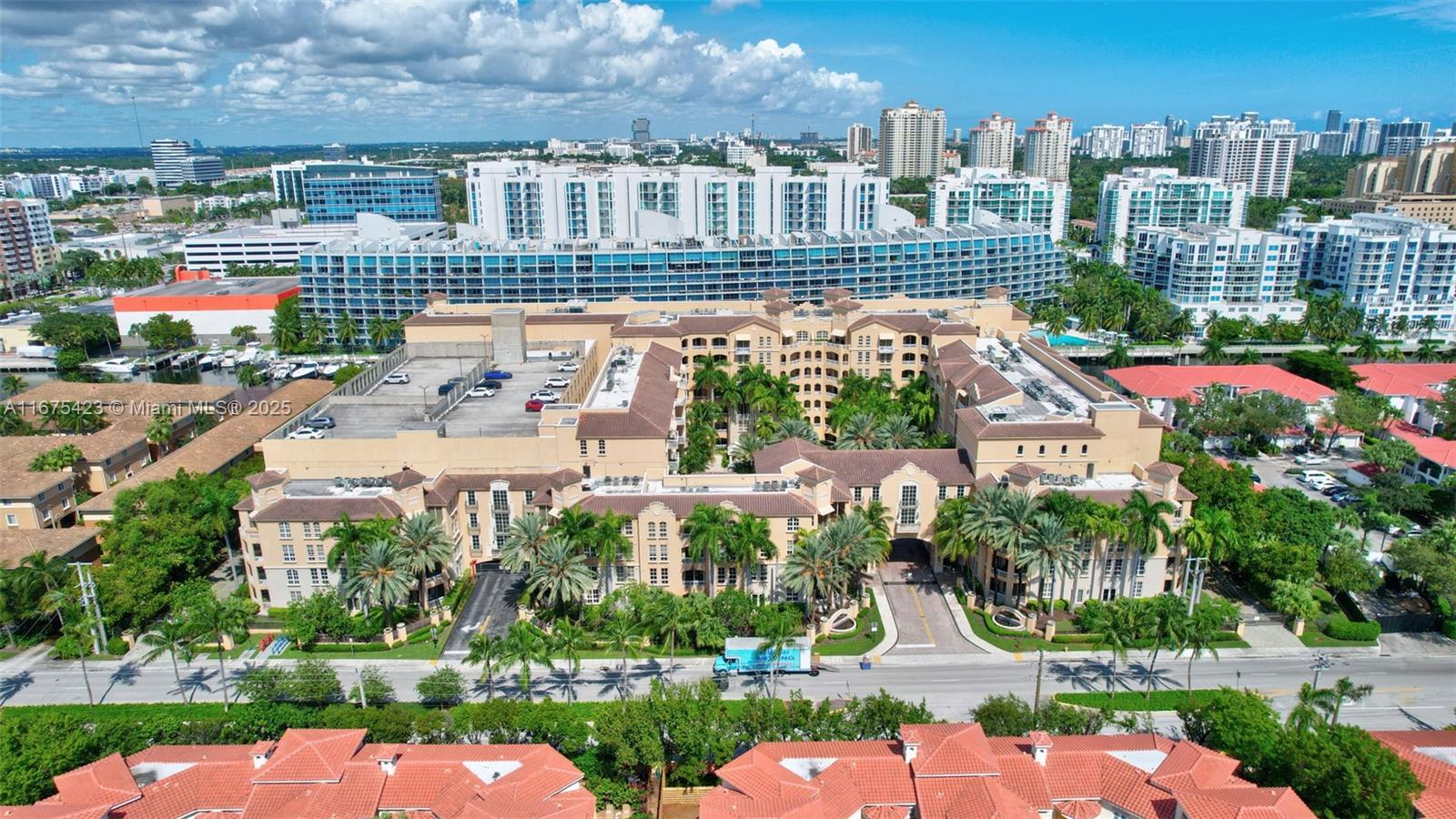 3001 NE 185th St #114, Aventura FL 33180