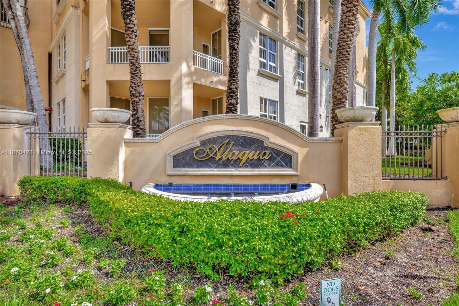 3001 NE 185th St #114, Aventura FL 33180
