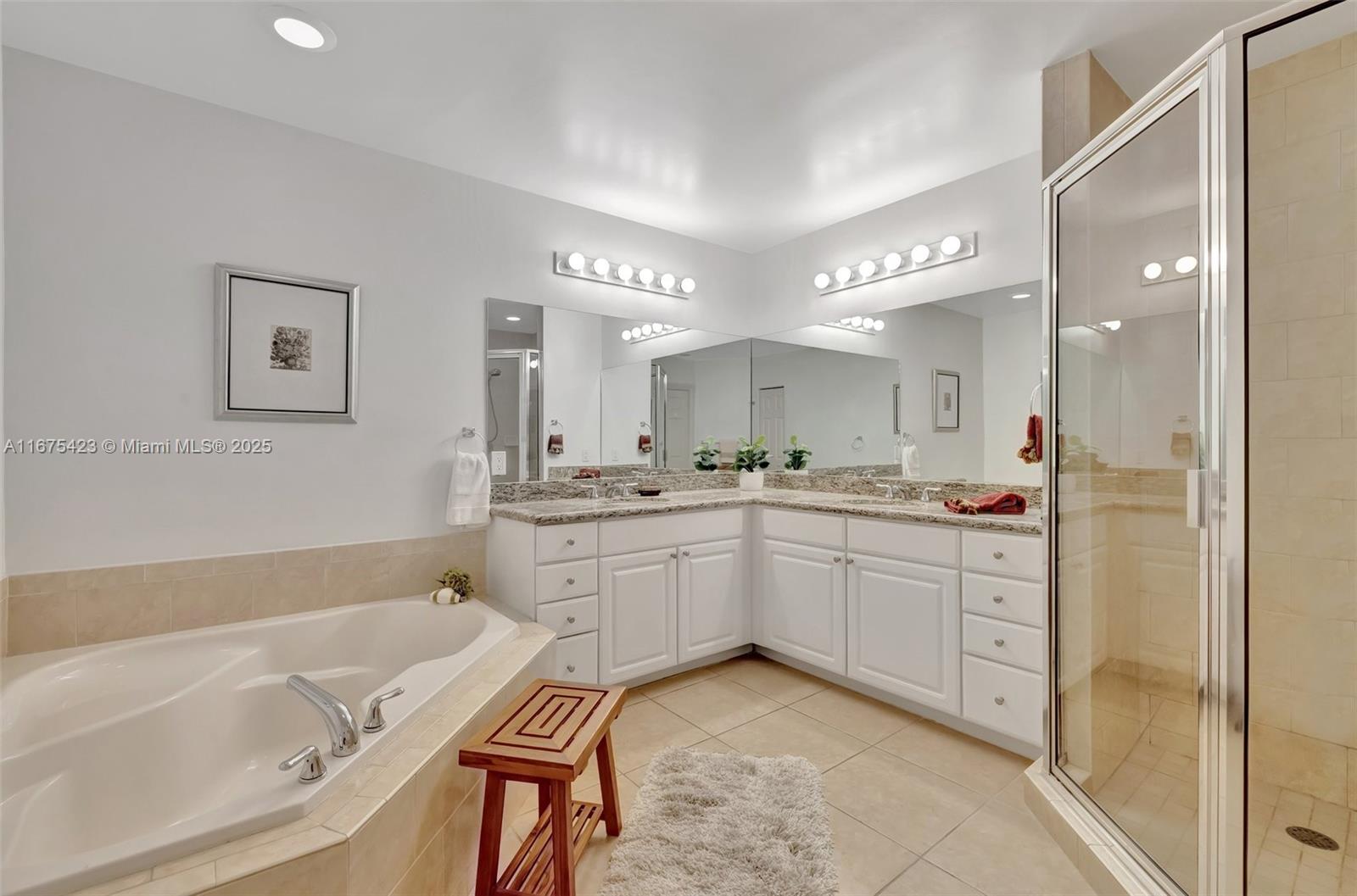 3001 NE 185th St #114, Aventura FL 33180