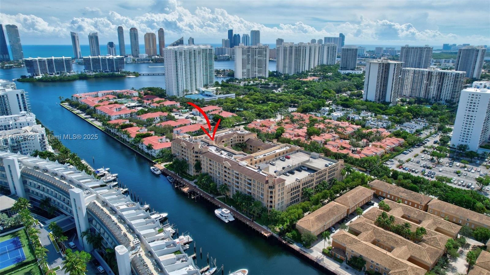3001 NE 185th St #114, Aventura FL 33180