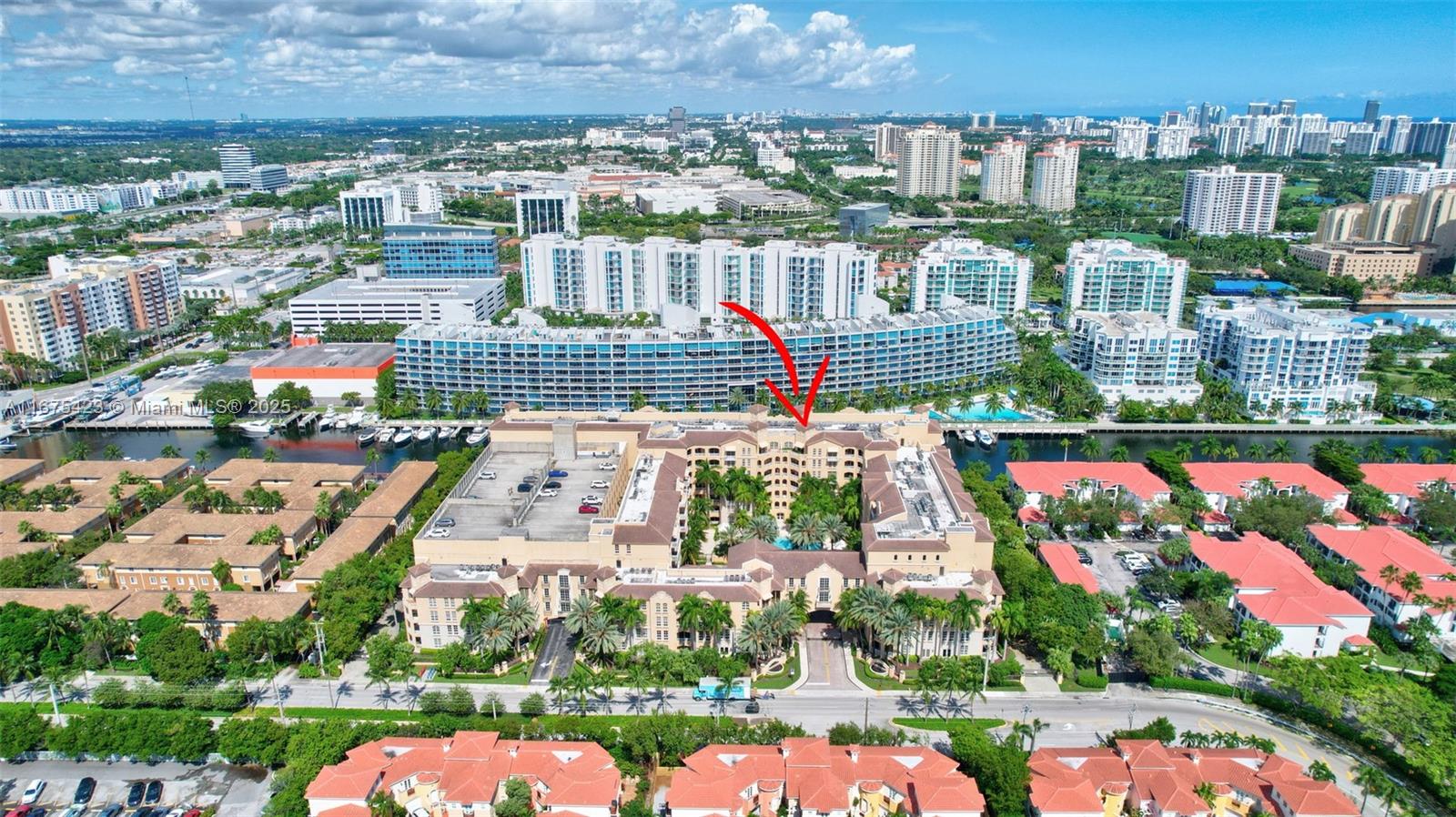 3001 NE 185th St #114, Aventura FL 33180