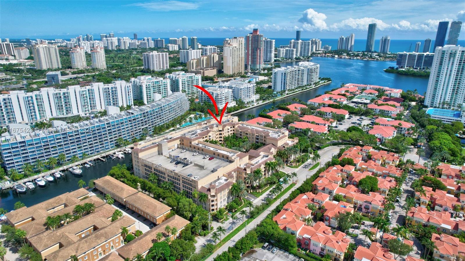 3001 NE 185th St #114, Aventura FL 33180