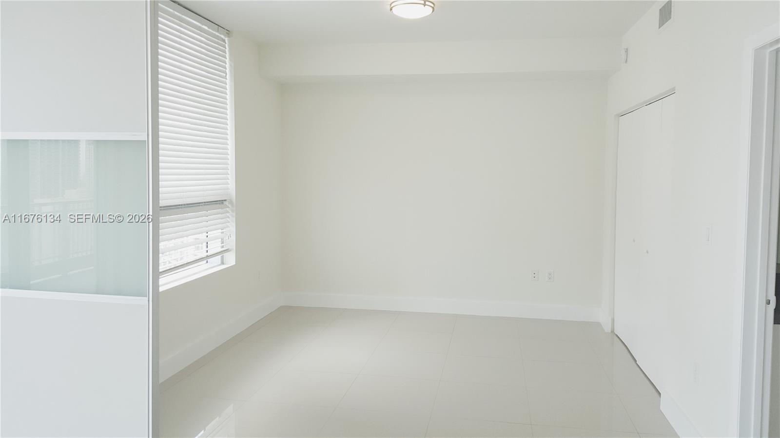 90 SW 3 ST #3210, Miami FL 33130