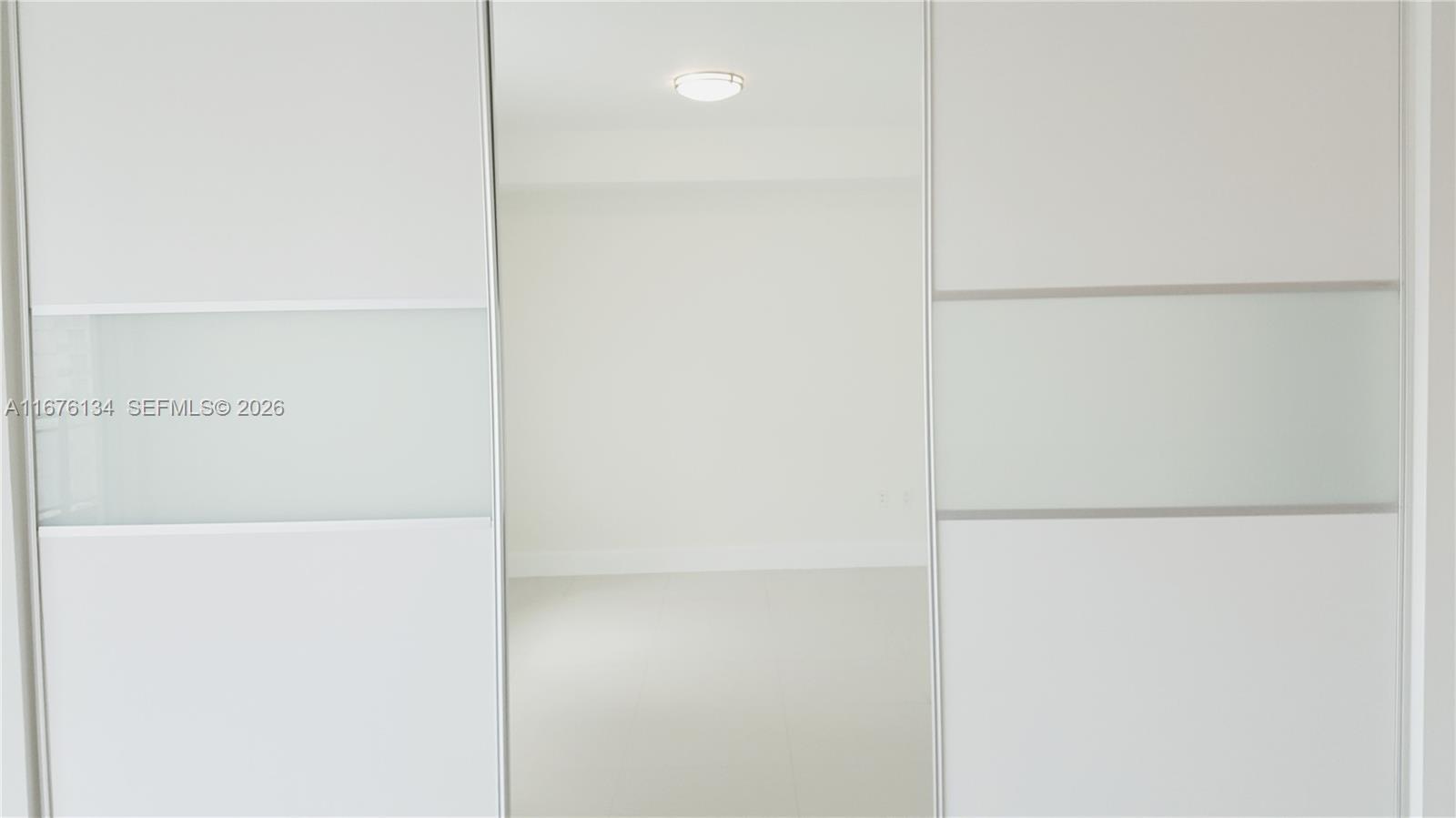 90 SW 3 ST #3210, Miami FL 33130