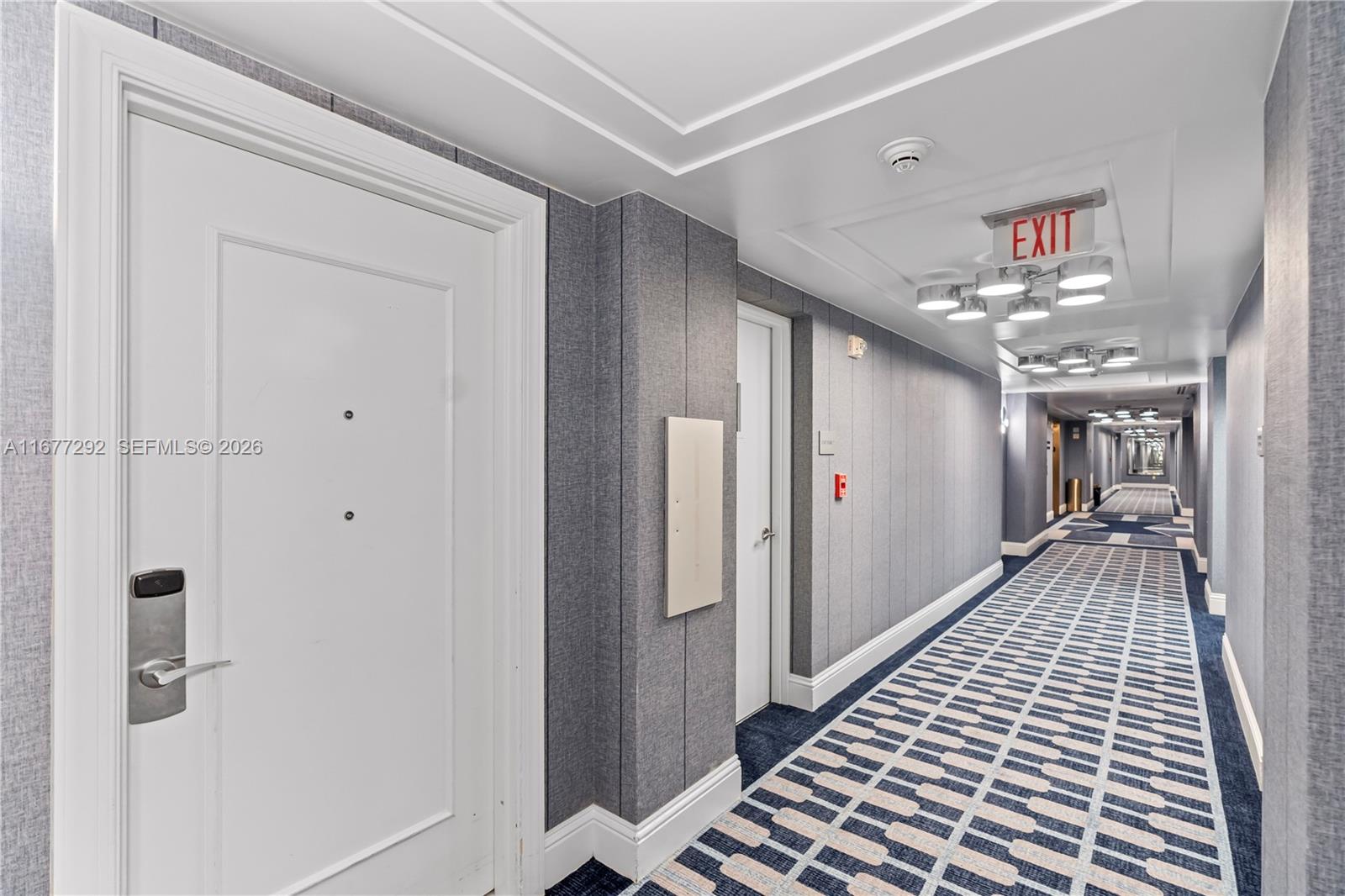 4401 Collins Ave #915, Miami Beach FL 33140