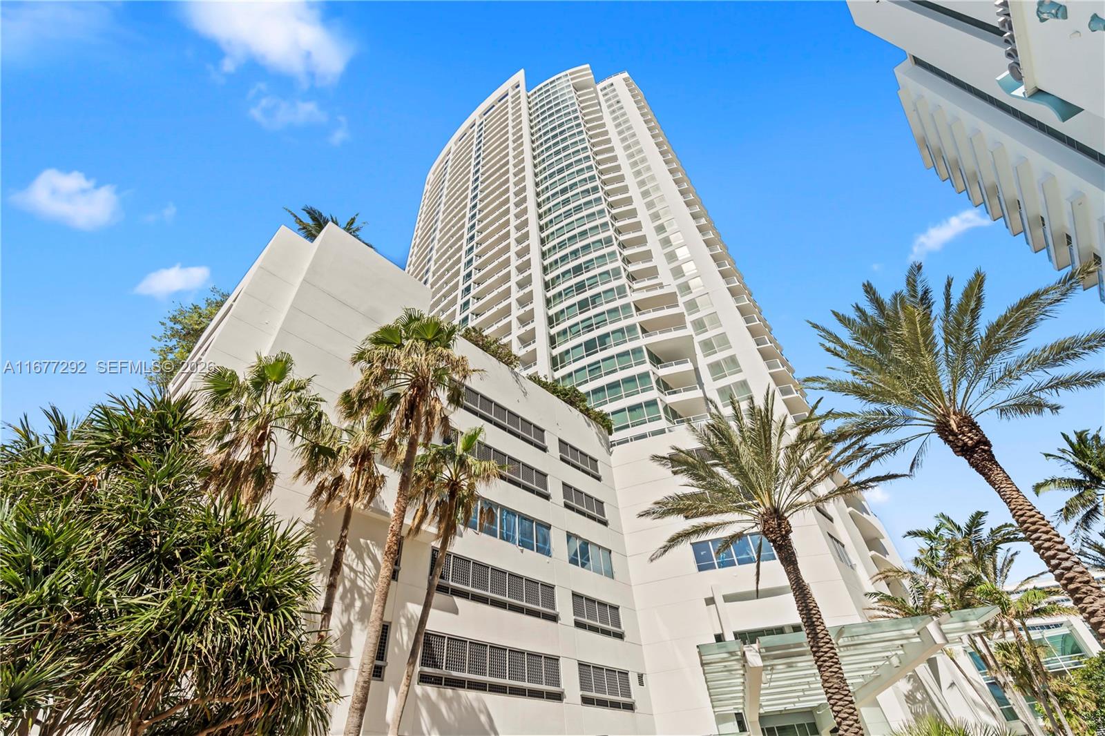 4401 Collins Ave #915, Miami Beach FL 33140