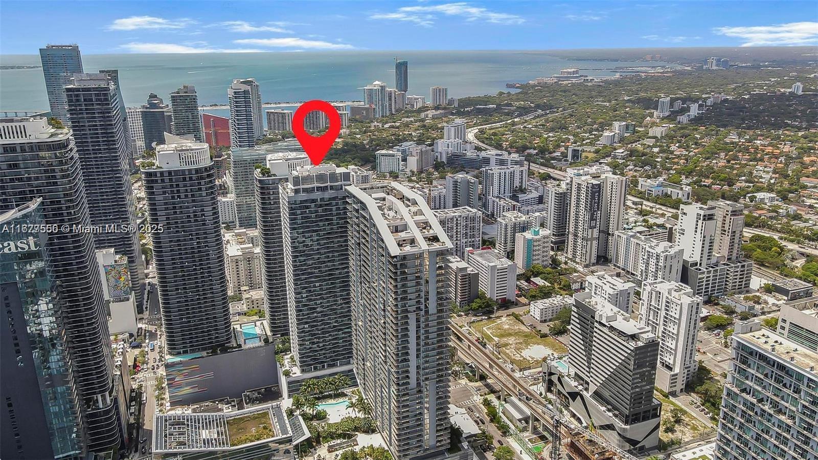 88 SW 7th St #1710, Miami FL 33130