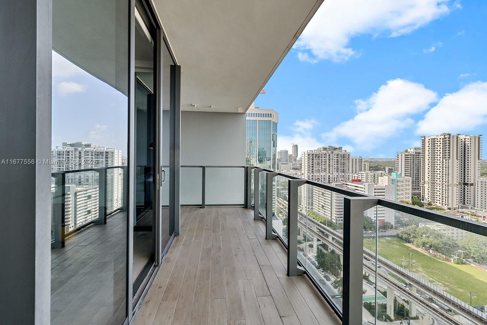 88 SW 7th St #1710, Miami FL 33130