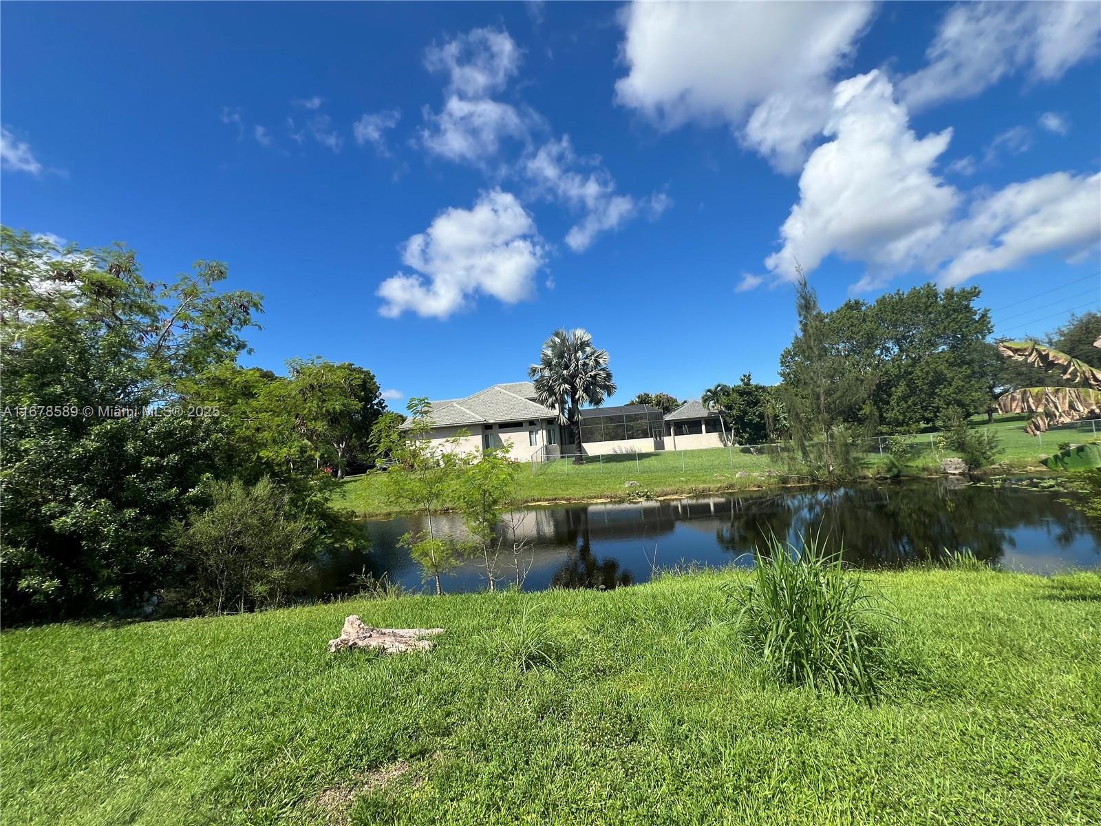20321 SW 48th St, Southwest Ranches FL 33332