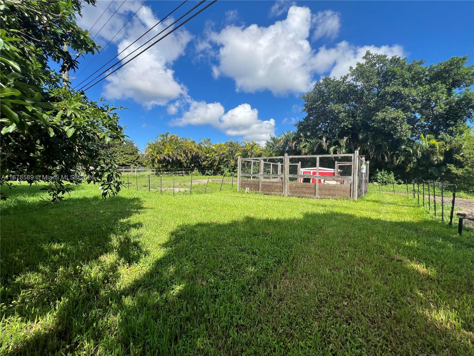 20321 SW 48th St, Southwest Ranches FL 33332