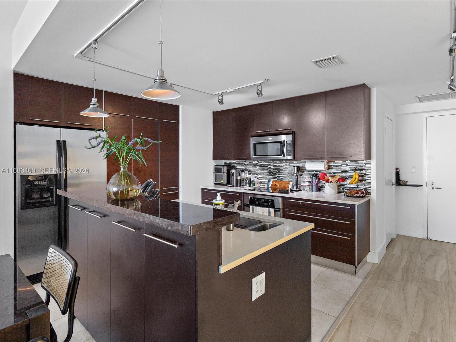 1900 N Bayshore Dr #1704, Miami FL 33132