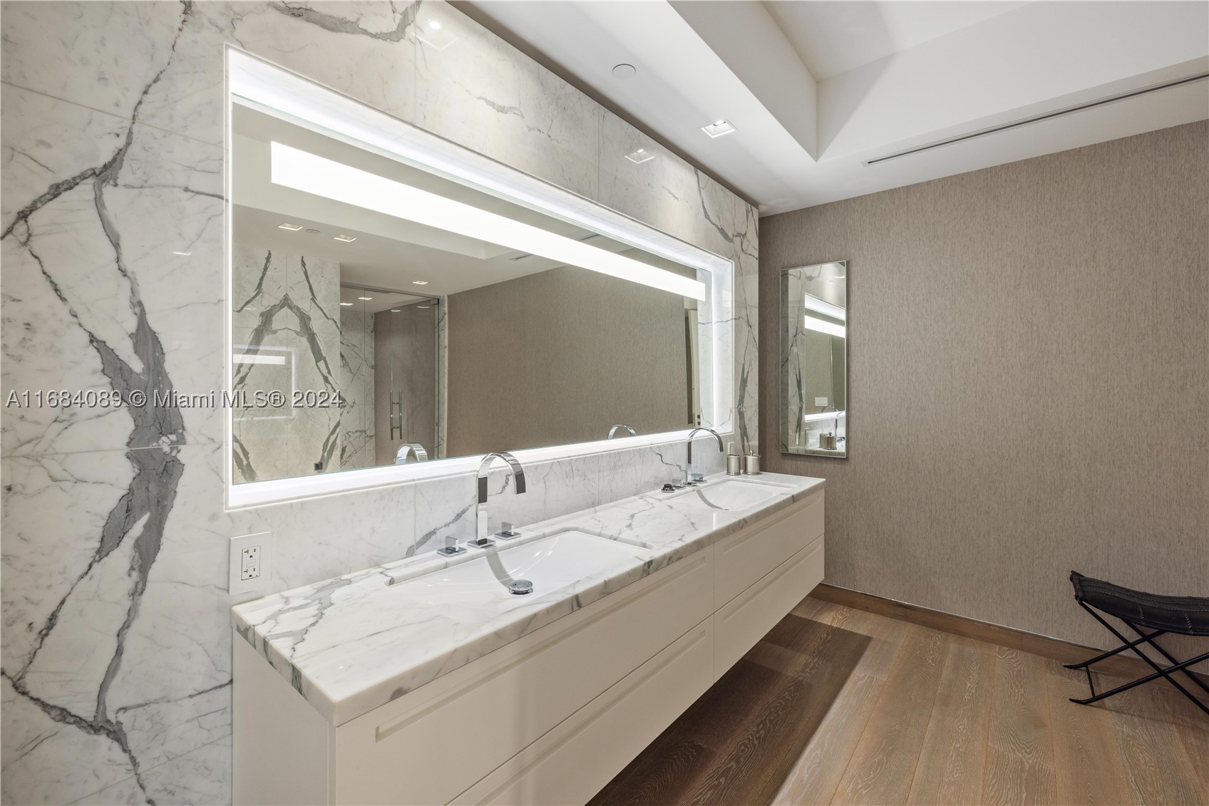 7065 Fisher Island Dr #7065, Miami Beach FL 33109