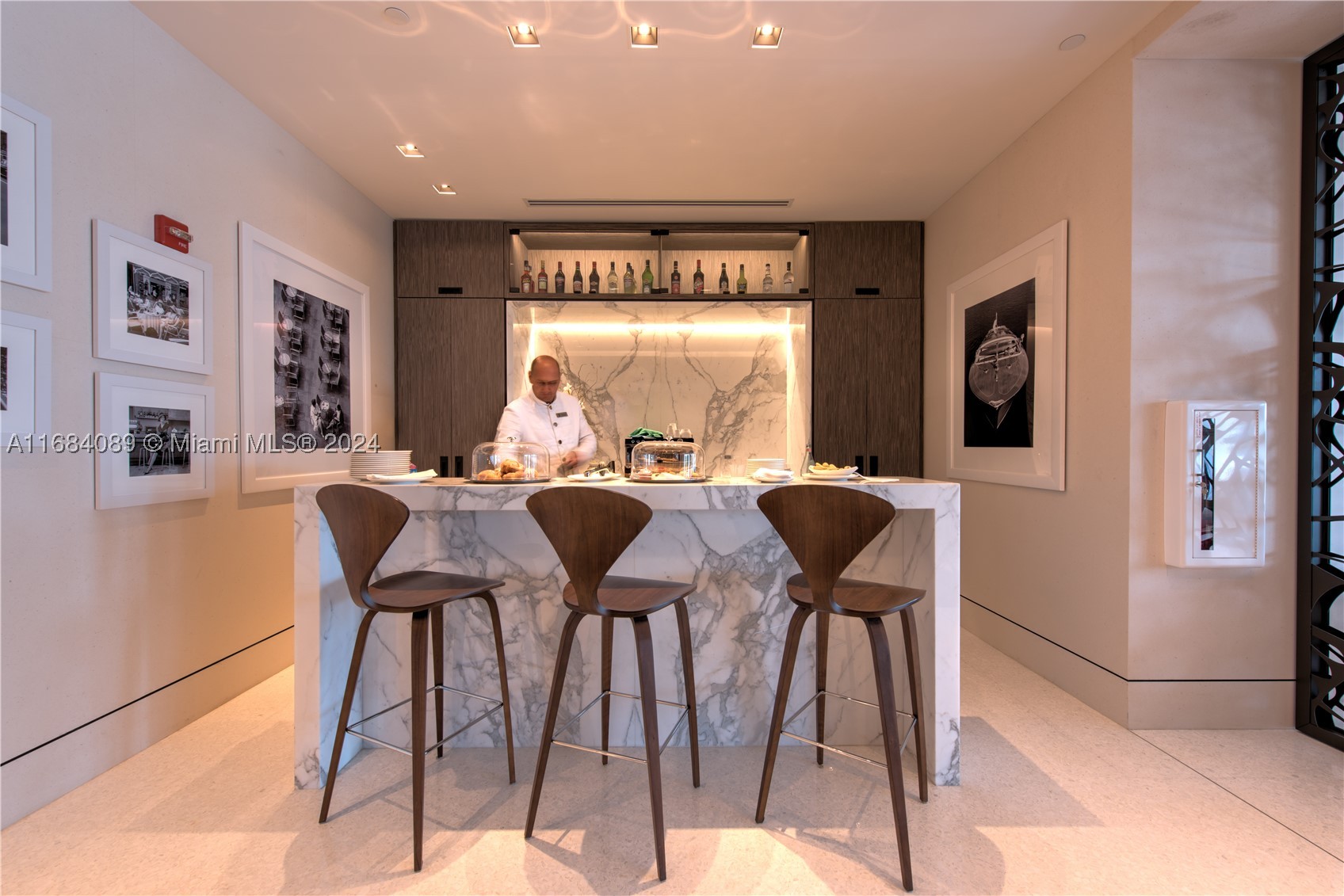 7065 Fisher Island Dr #7065, Miami Beach FL 33109