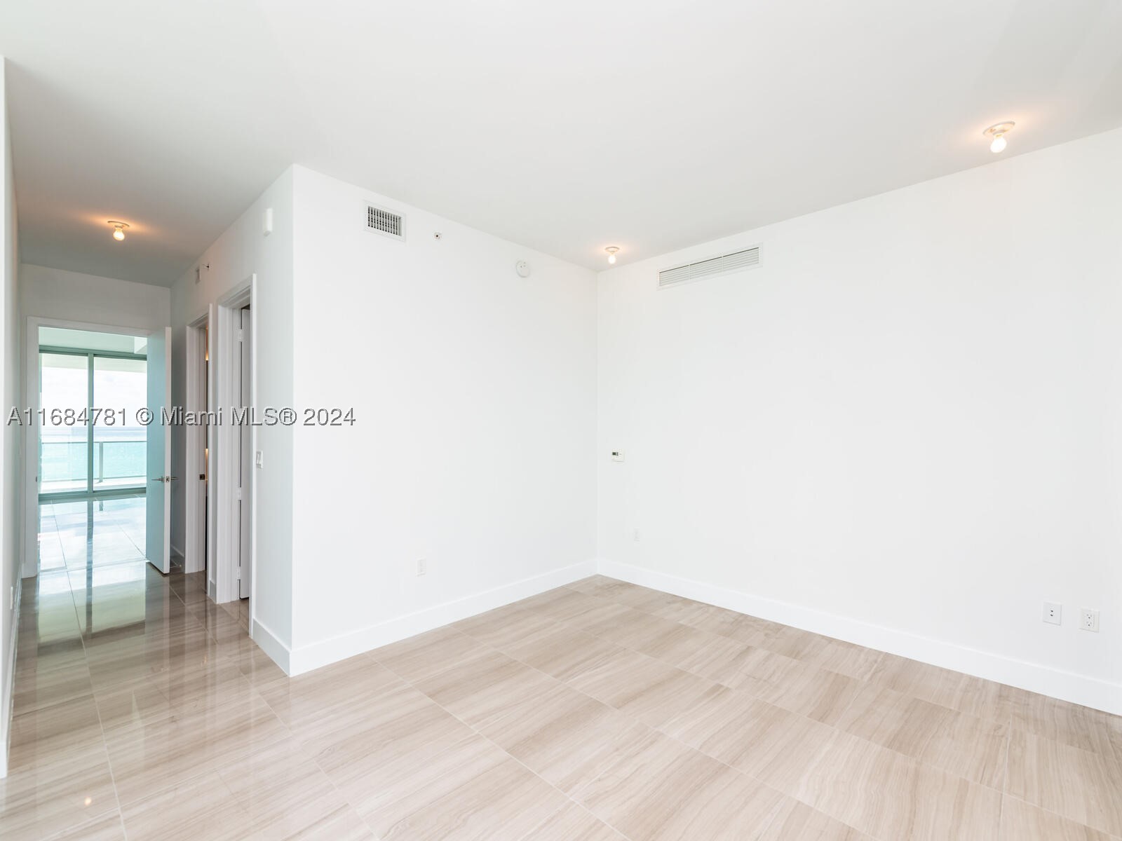 6901 Collins Ave #701, Miami Beach FL 33141