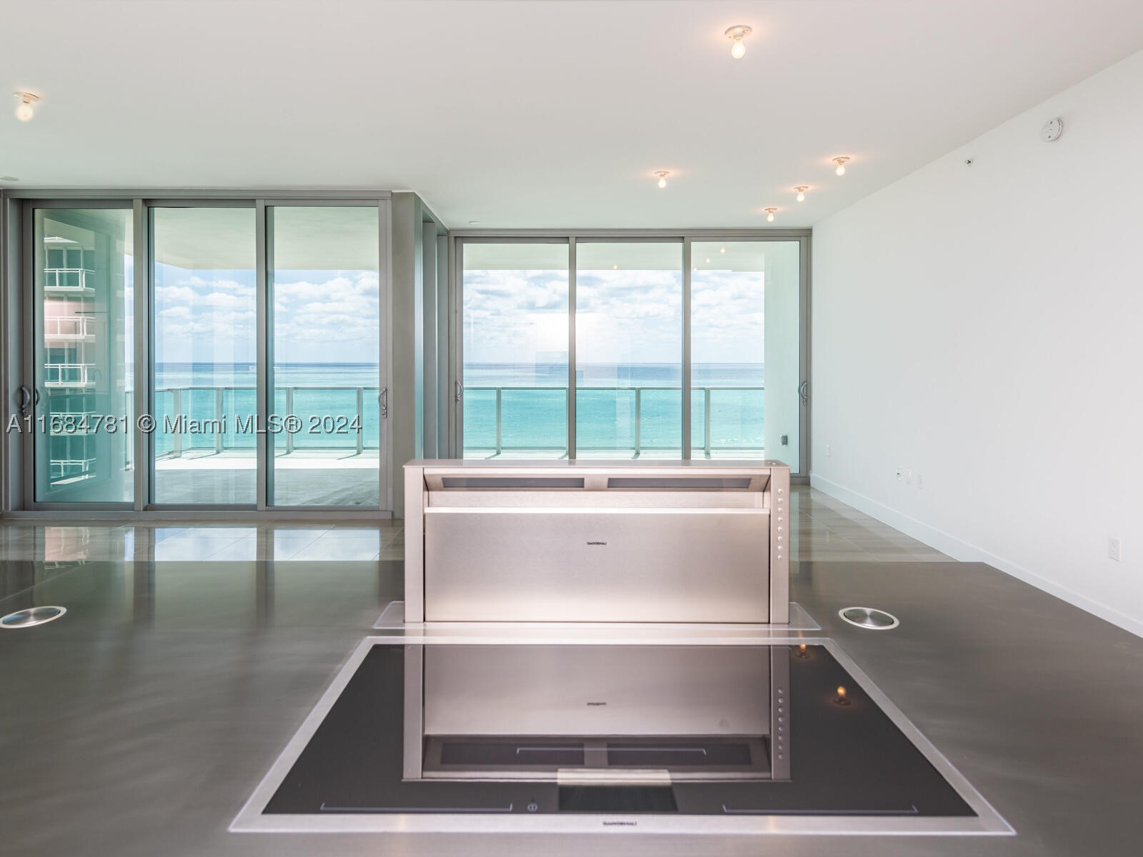 6901 Collins Ave #701, Miami Beach FL 33141