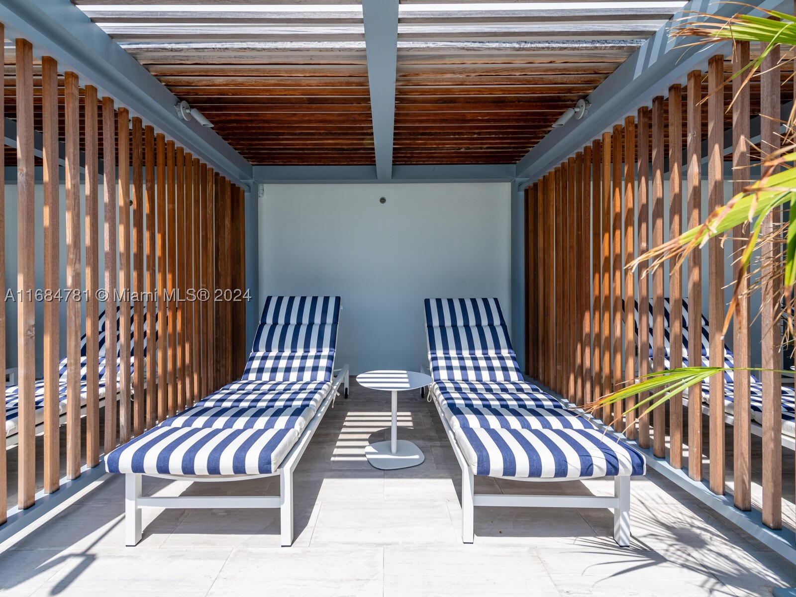 6901 Collins Ave #701, Miami Beach FL 33141