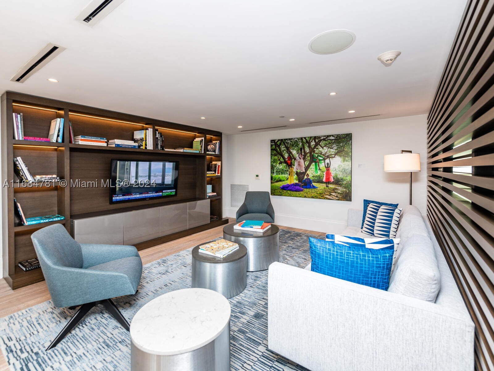 6901 Collins Ave #701, Miami Beach FL 33141