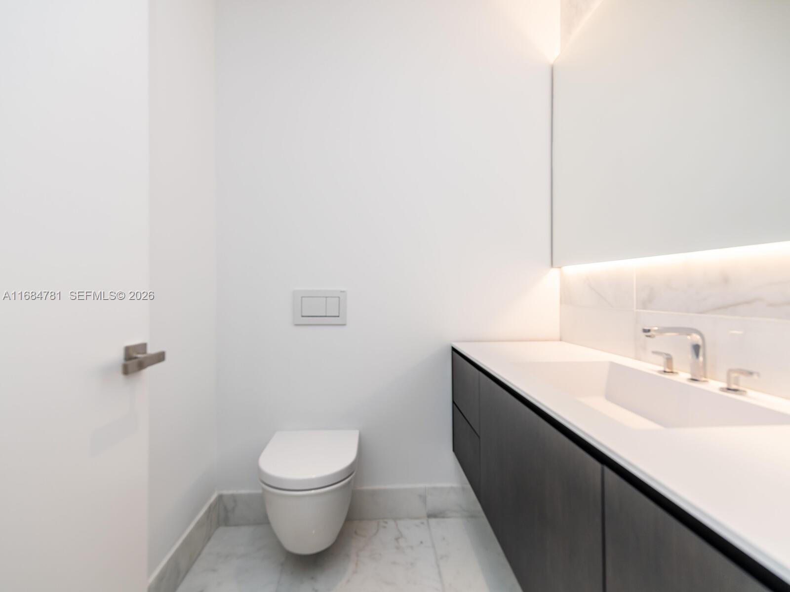 6901 Collins Ave #701, Miami Beach FL 33141