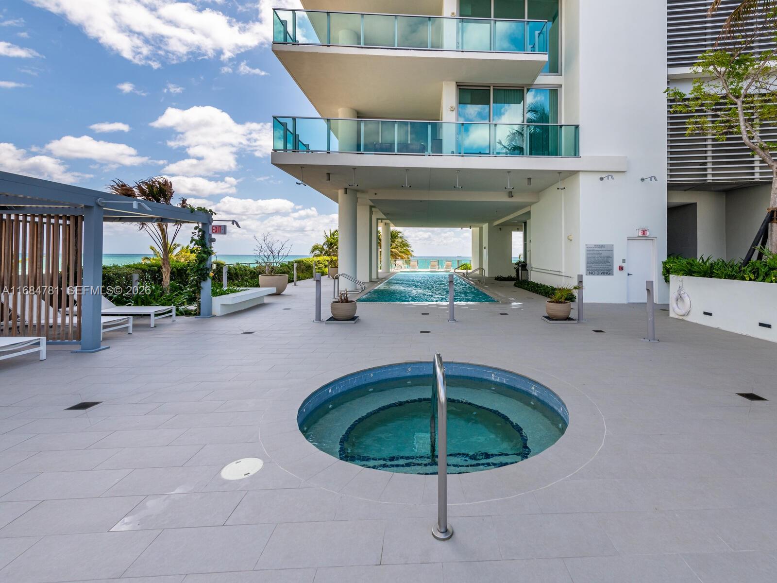 6901 Collins Ave #701, Miami Beach FL 33141