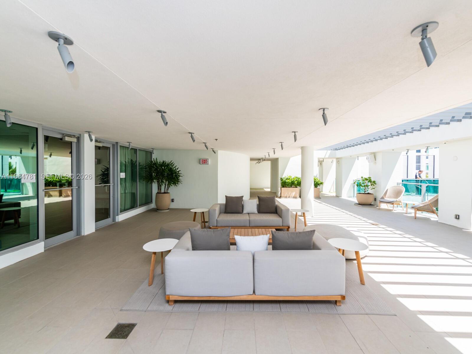 6901 Collins Ave #701, Miami Beach FL 33141