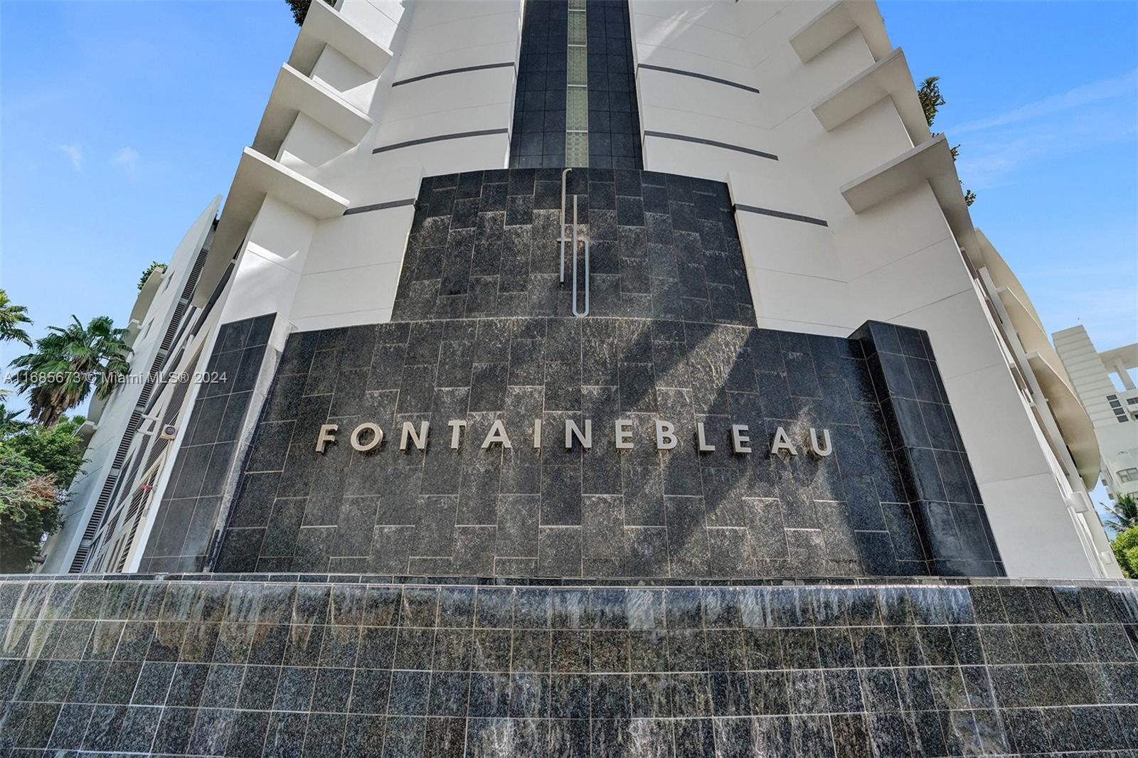4391 Collins Ave #915, Miami Beach FL 33140