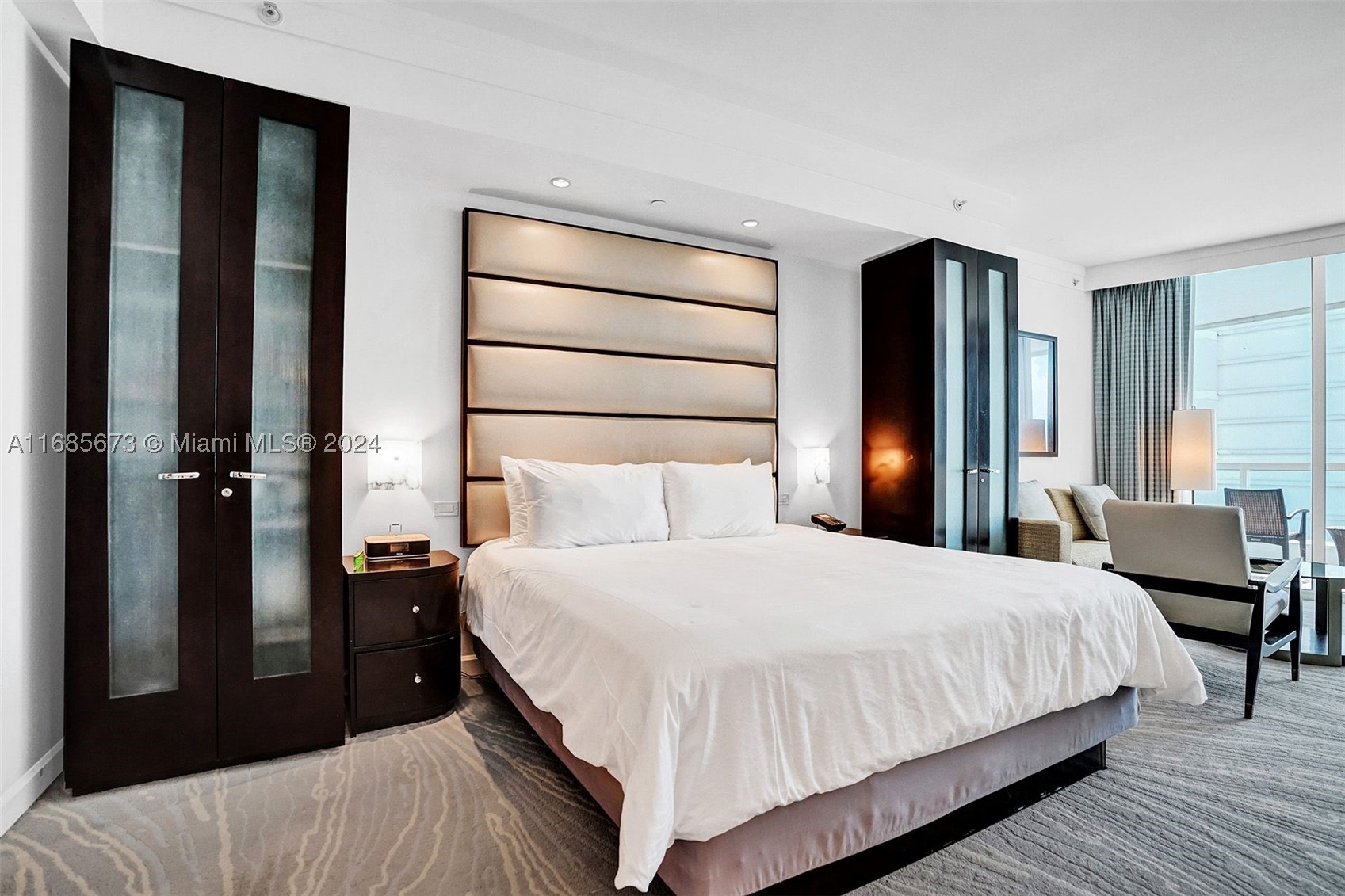 4391 Collins Ave #915, Miami Beach FL 33140