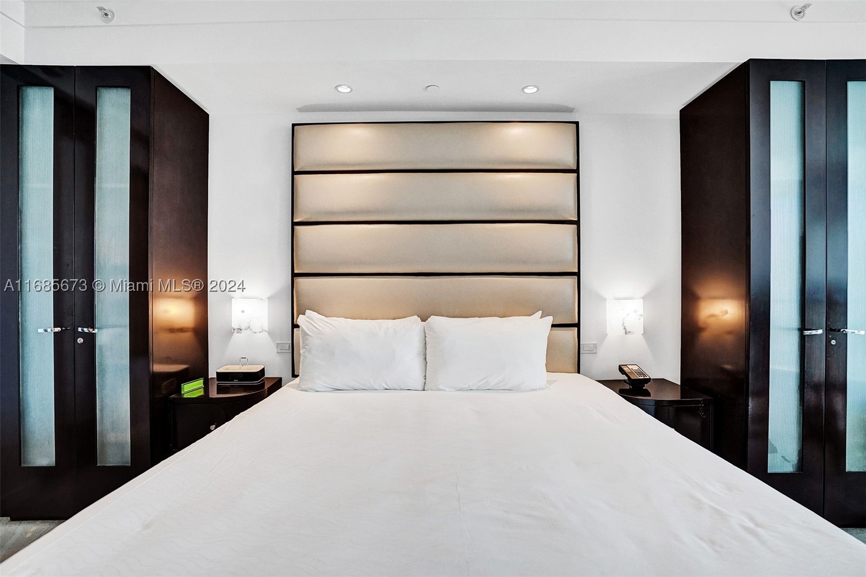 4391 Collins Ave #915, Miami Beach FL 33140
