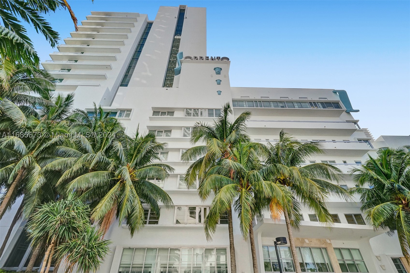 4391 Collins Ave #915, Miami Beach FL 33140