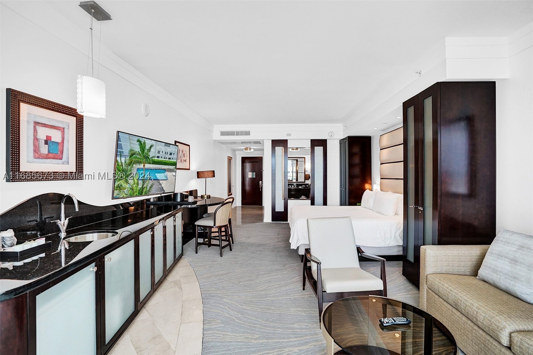 4391 Collins Ave #915, Miami Beach FL 33140