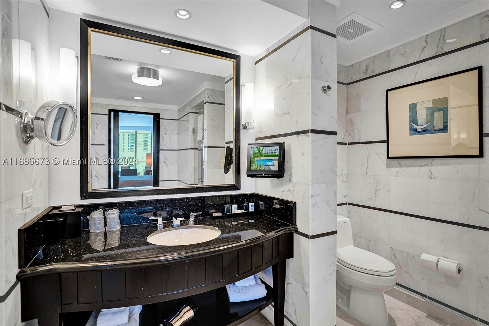 4391 Collins Ave #915, Miami Beach FL 33140